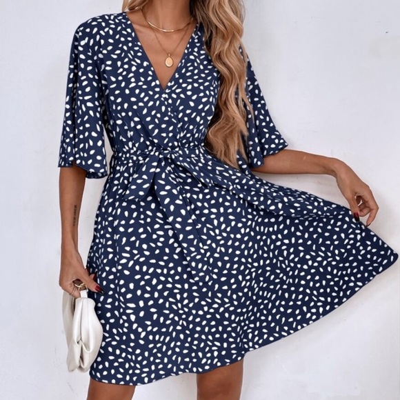 Boho dot print flounce  sleeve belted dress - Picture 6 of 11